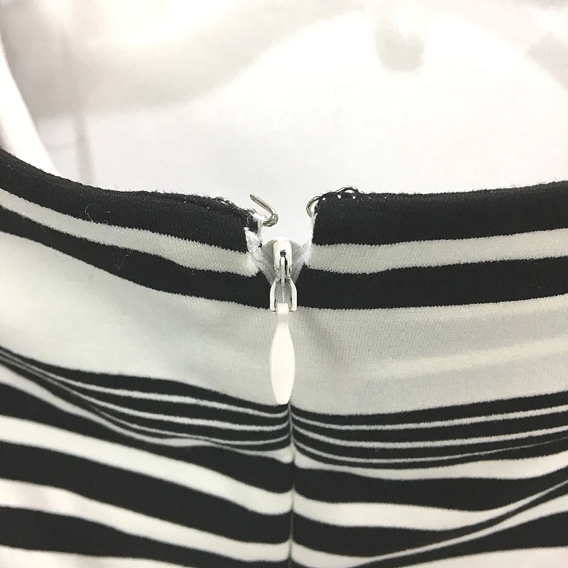 Forever New BW Stripe Off Shoulder Bodycon Midi Dress Ladies Size AU 10-12 NEW - Image 3
