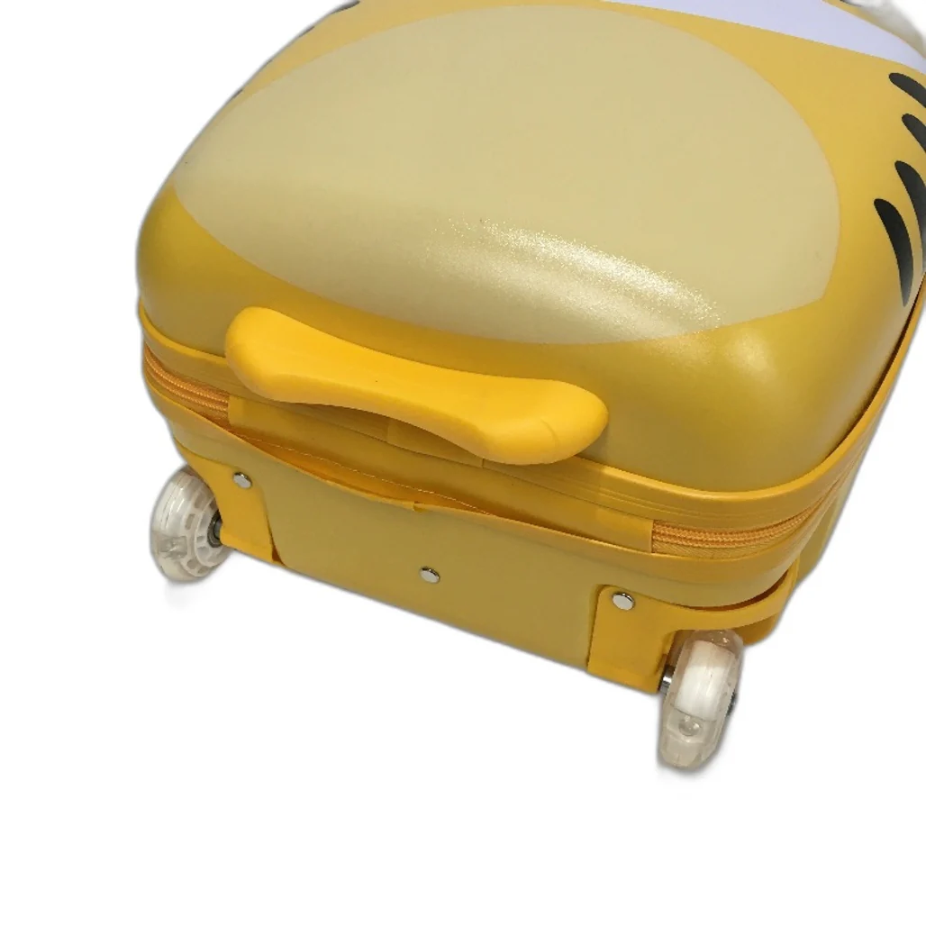 Costway 16 Inch Kids Carry On Luggage Hard Shell Suitcase Light Up Wheels NEW - Image 4