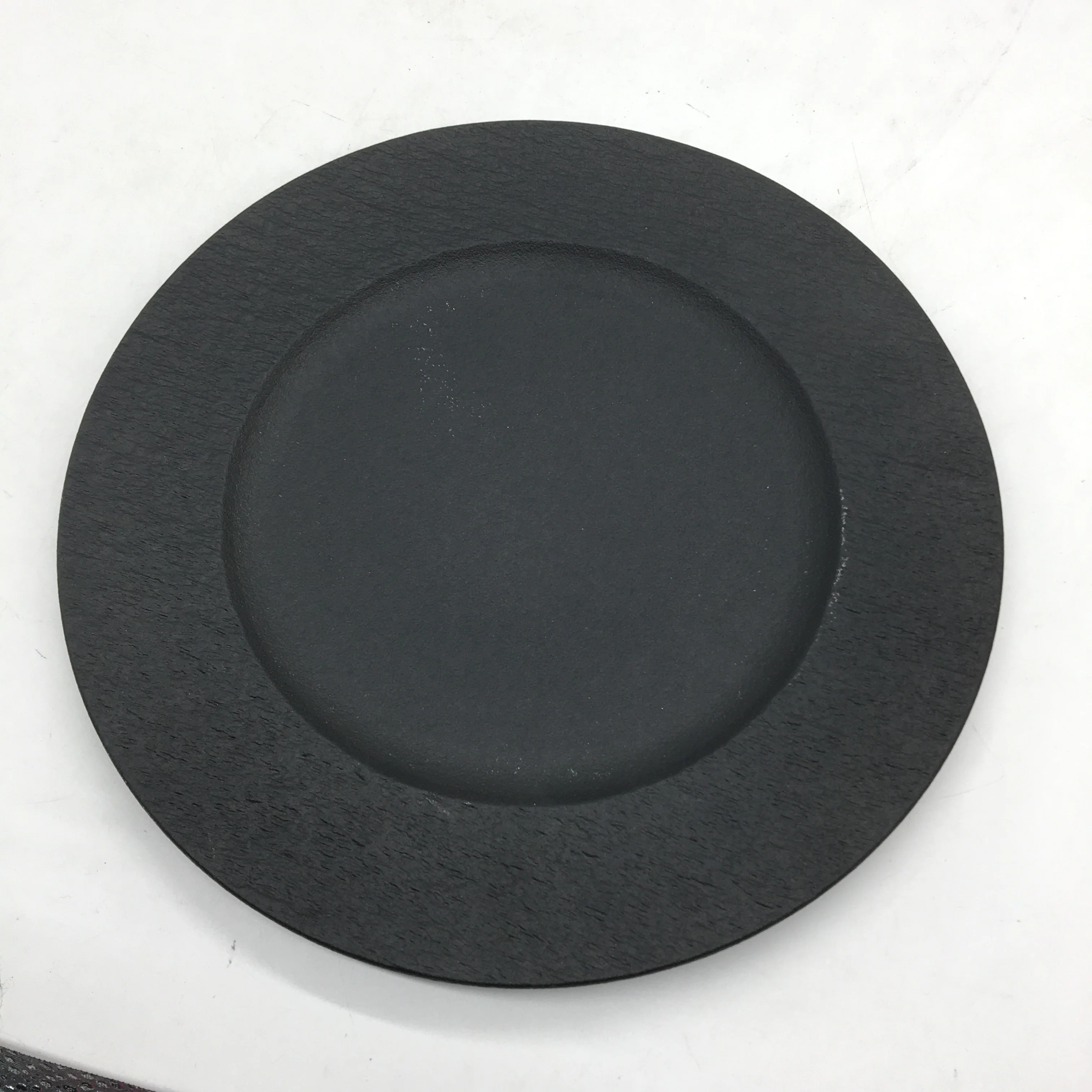 Miamio Set Of 4 Ceramic Oasis Collection Big Plates Textured NEW - Image 2