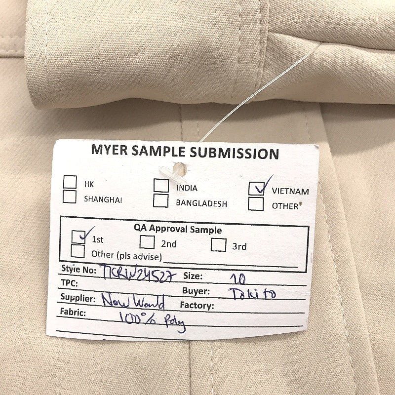 New World Myer Tokito Sample Beige Button Up Short Jacket Ladies Size 10 NEW - Image 4