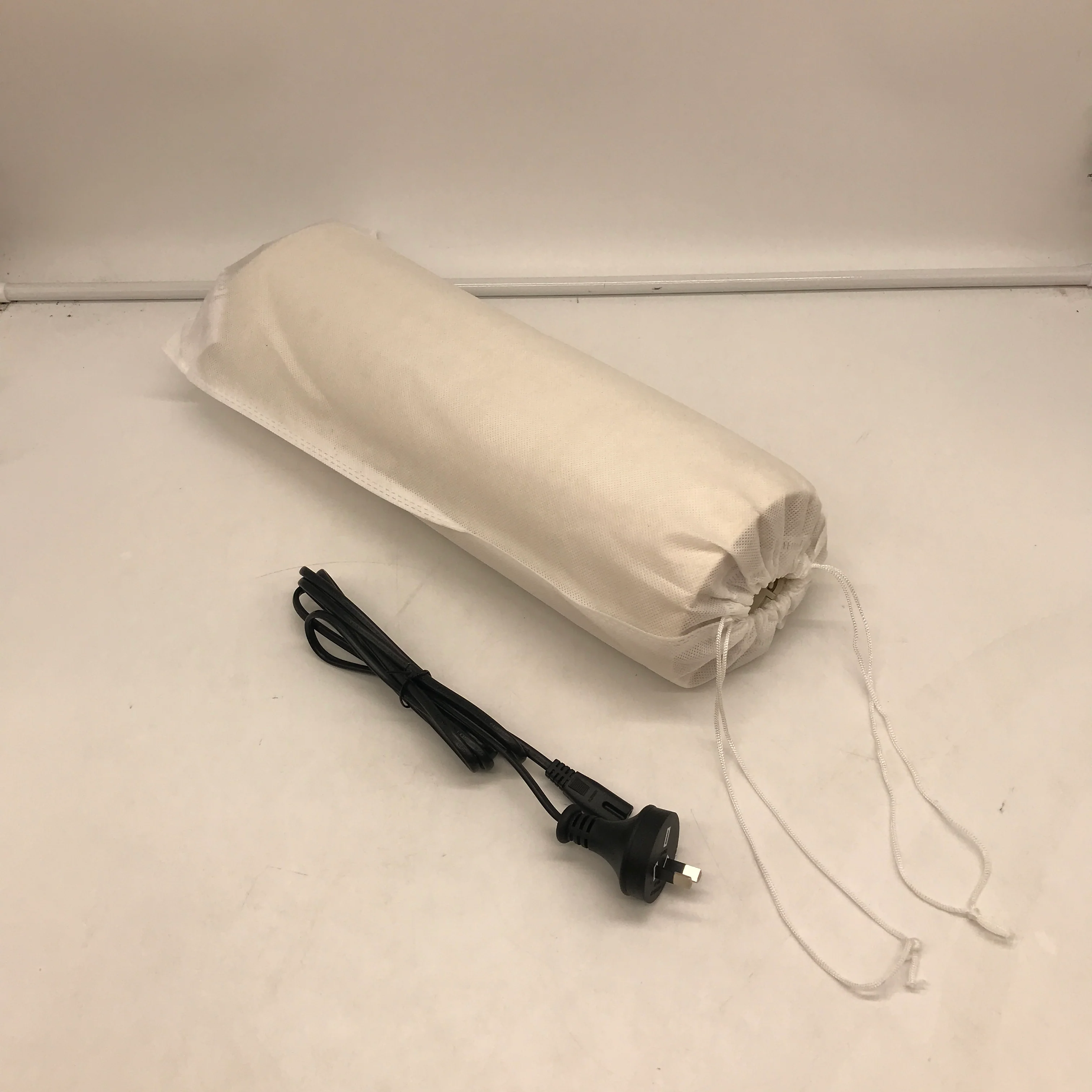 Flexible Silicone Rubber Beige 220V 50Hz Electric Warming Tray Mat NEW - Image 5
