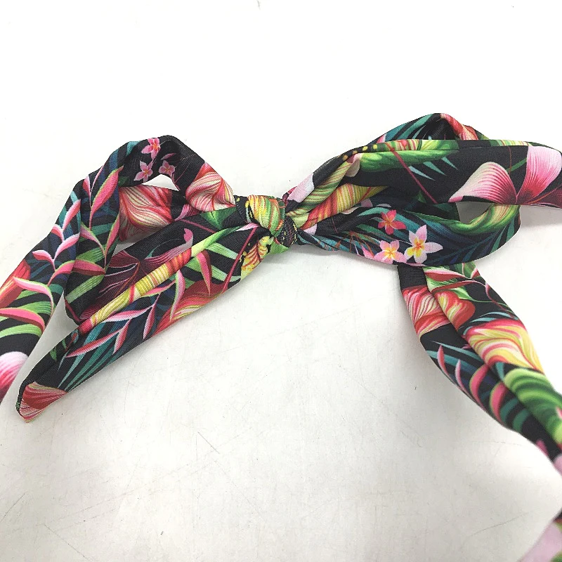 Boohoo Multicoloured Floral Patterned Triangle Halter Bikini Top Ladies Sz UK 14 - Image 3