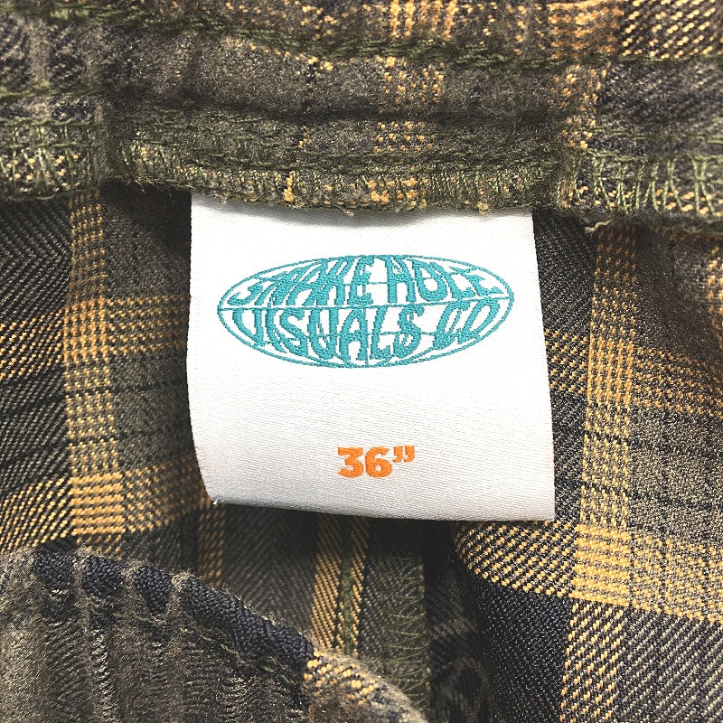 Snake Hole Plaid Runner Relaxed Fit Twill Cargo Shorts Mens Size 36 Inch NEW - Image 4