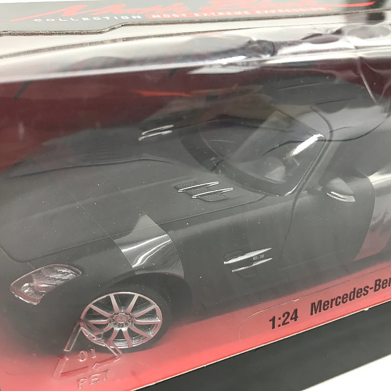 Welly Matte Black Collection 1:24 Mercedes Benz SLS AMG Diecast Model Car NEW - Image 5
