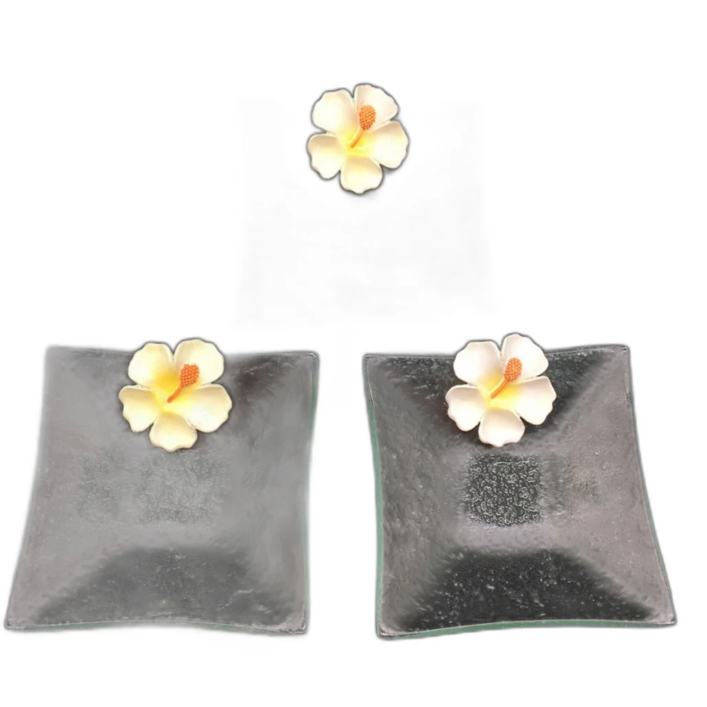 Classique Design 3 Piece Glass Square Plates Floral Theme Home Decor NEW - Image 6