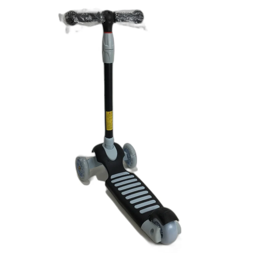 Tri-Wheel Pink & Grey Kick Scooter With Handlebars For Kids & Teens X8 Model - Image 3