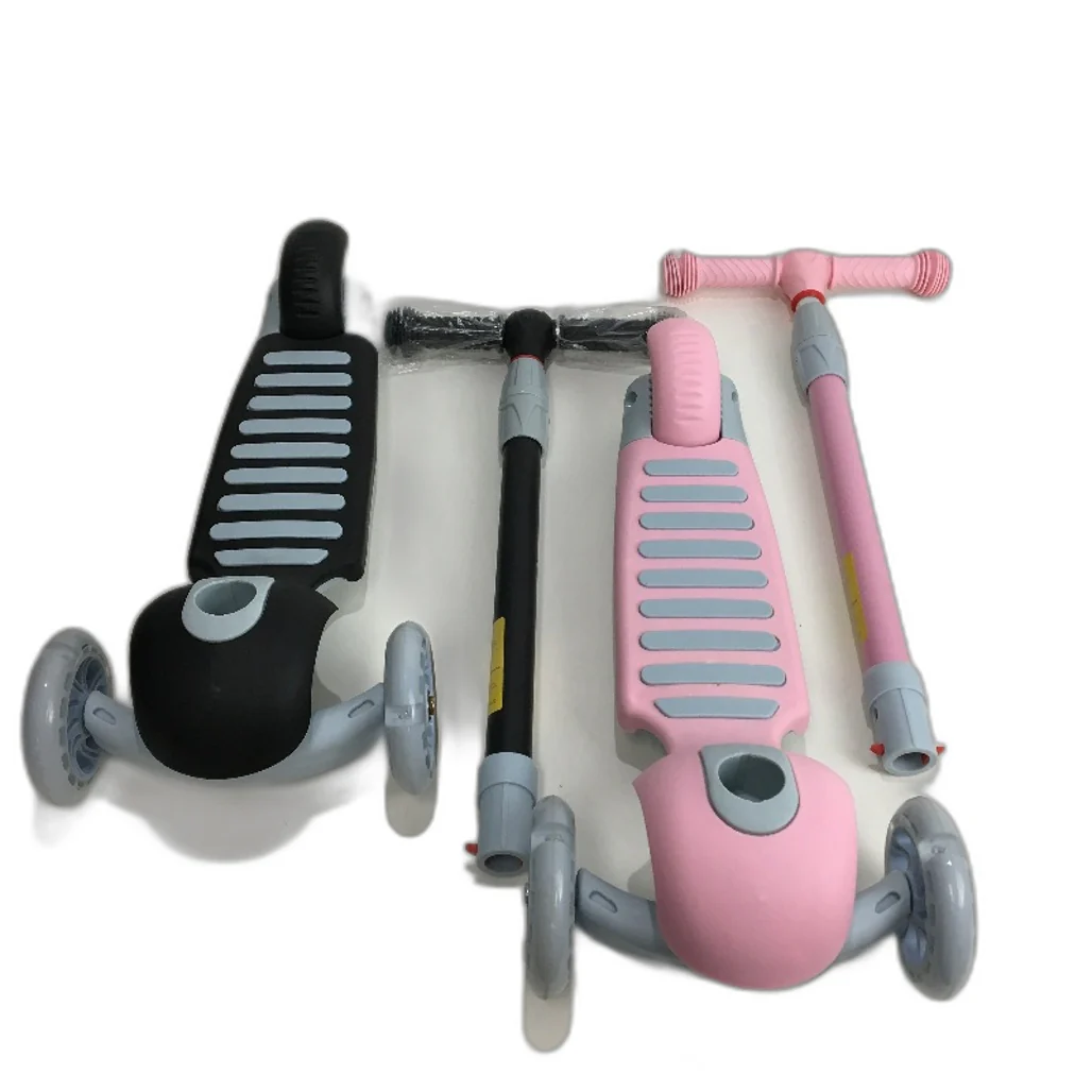 Tri-Wheel Pink & Grey Kick Scooter With Handlebars For Kids & Teens X8 Model - Image 4