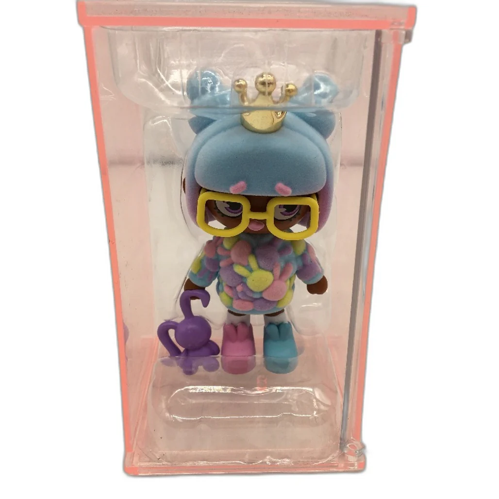 Moose XOX Kweenie Quirky Kweens 3 Figurine Set In Stackable Display Cases DEMO - Image 3
