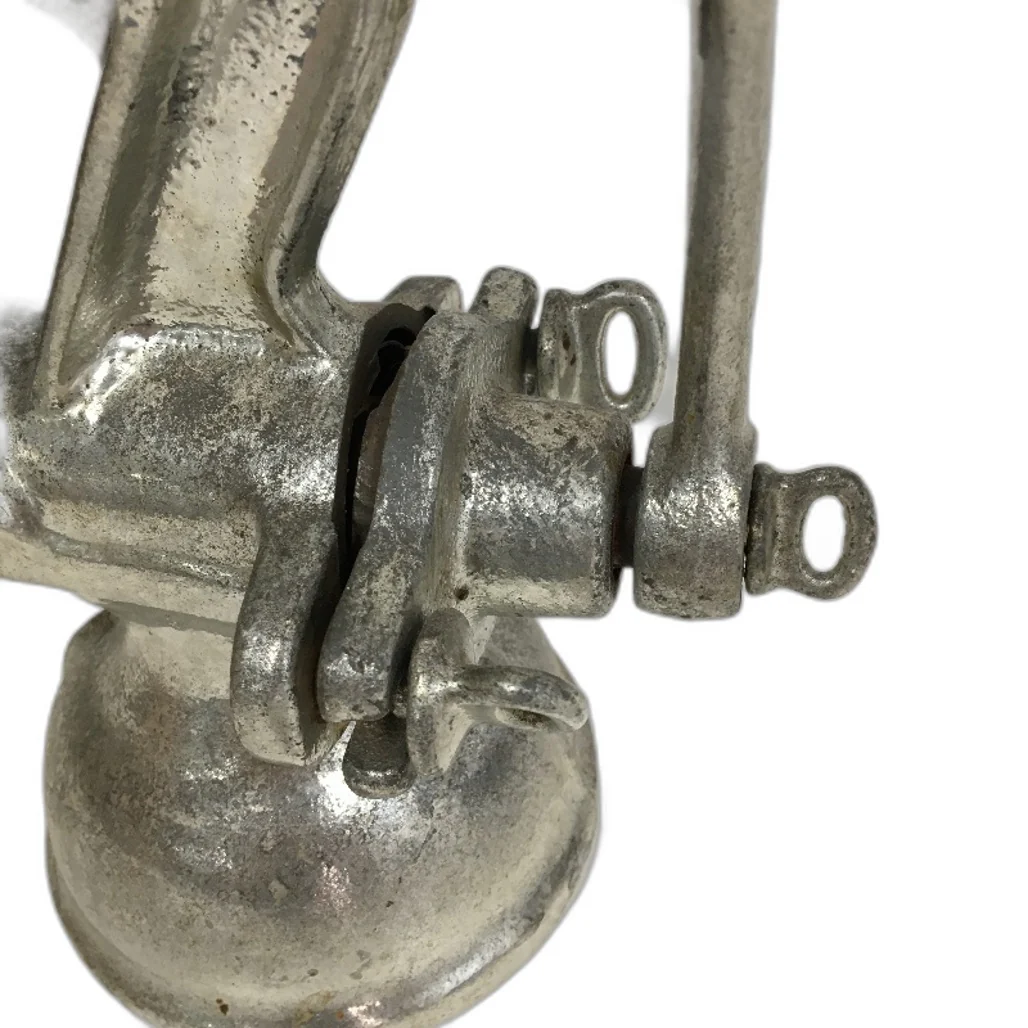 VINTAGE Czechoslovakia Porkert 2A Cast Iron Clamped Meat Grinder Tomatoe passata - Image 6