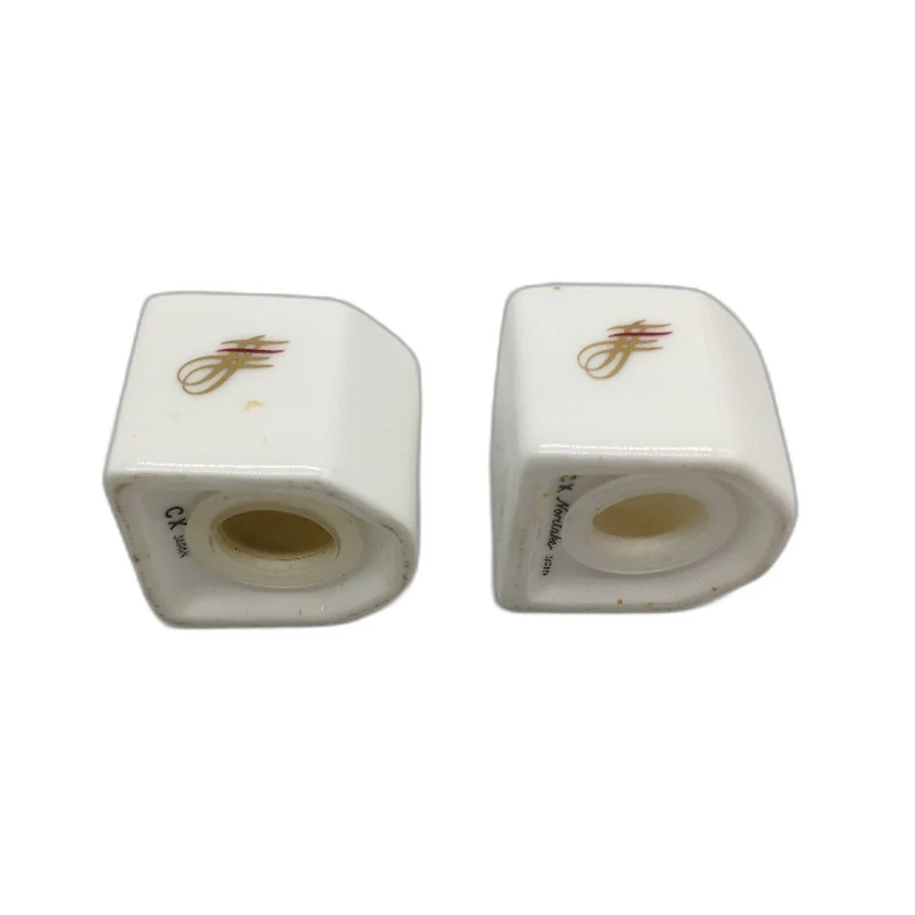 VINTAGE Noritake Ceramic White Made In Japan Mini Salt & Pepper Shakers - Image 3