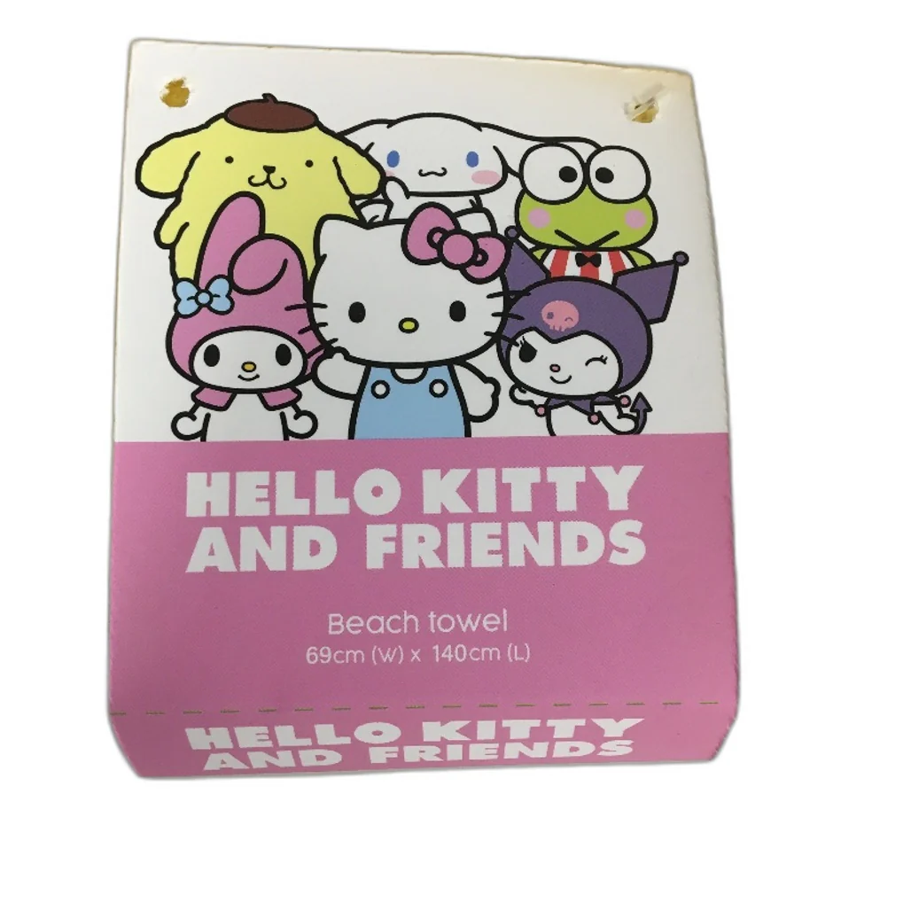 Hello Kitty and Friends Beach Towel and 3 Pack Face Washers Bundle NEW - Image 3