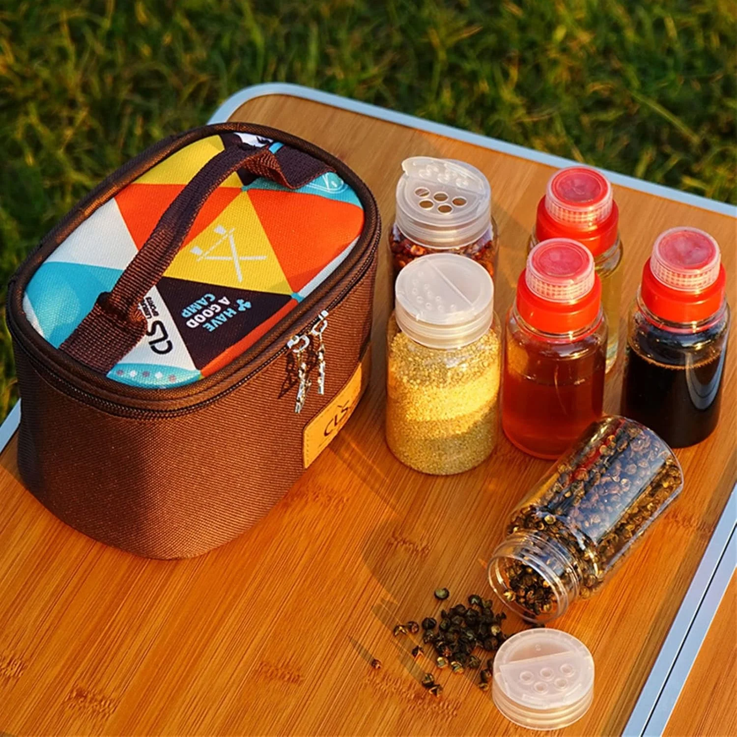 Joyeee Camping Spice Kit with 6 Plastic Bottles and Travel Bag - Image 5