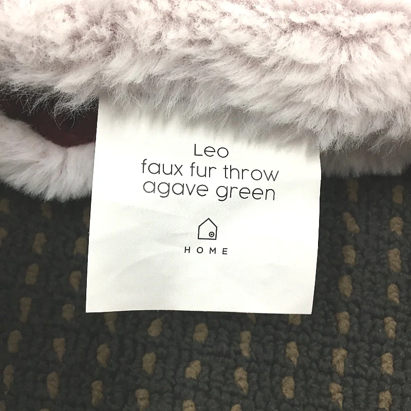 Target Home Bree Faux Mink Super Soft Merlot Throw Fits Queen/King 250x230cm NEW - Image 3