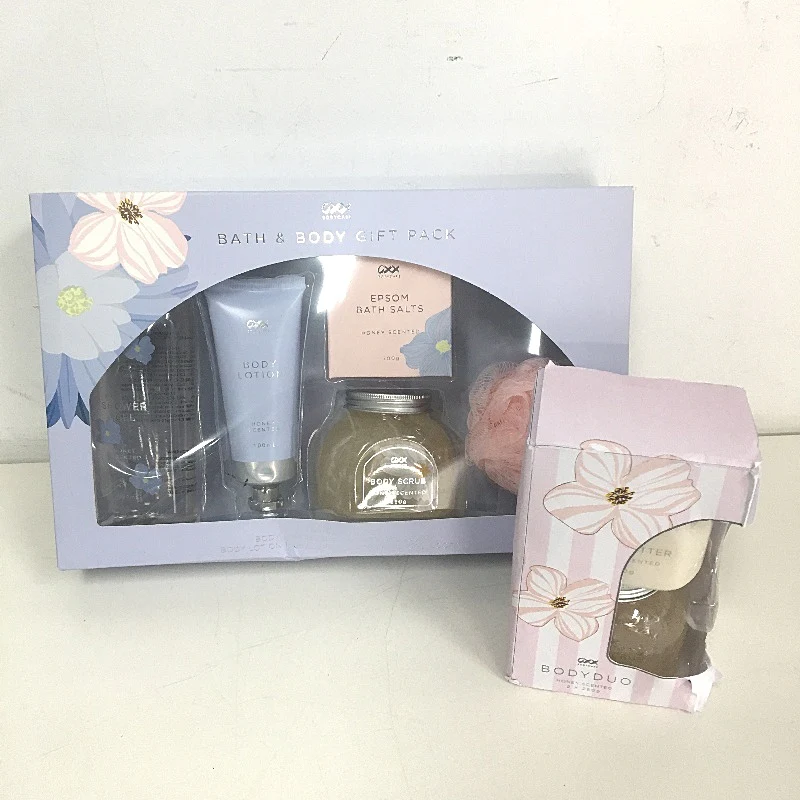 OXX Multi- Piece Beauty Bath Product & Make Up Case Pack MOTHERS DAY NEW - Image 5