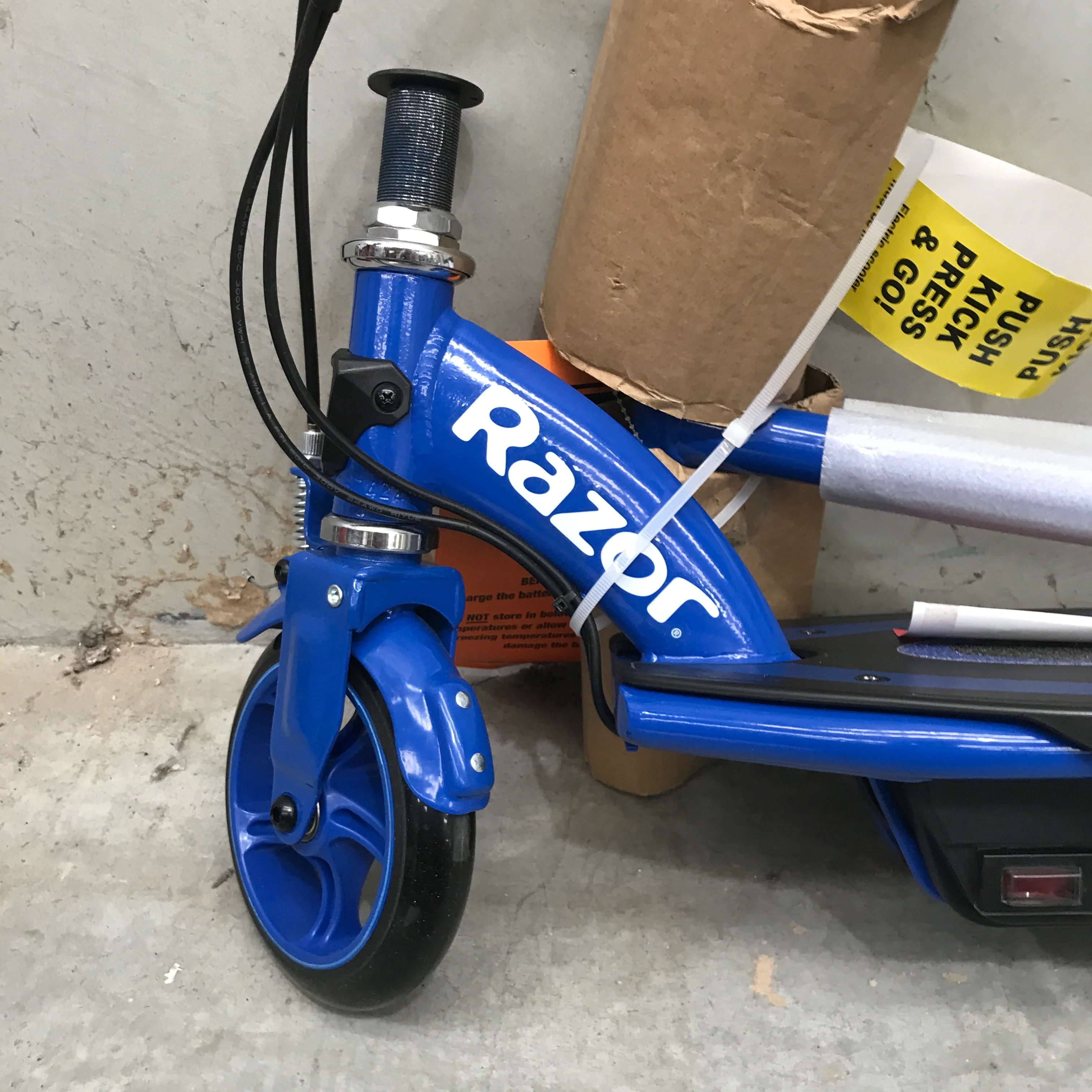 Razor Blue & Black Powercore E95 Electric Scooter NEW - Image 4