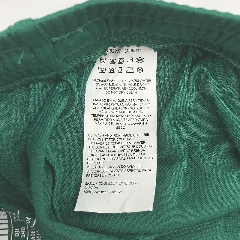 PUMA  Green Velize Lightweight Training Shorts Without Innerslip Youth Size M - Image 4