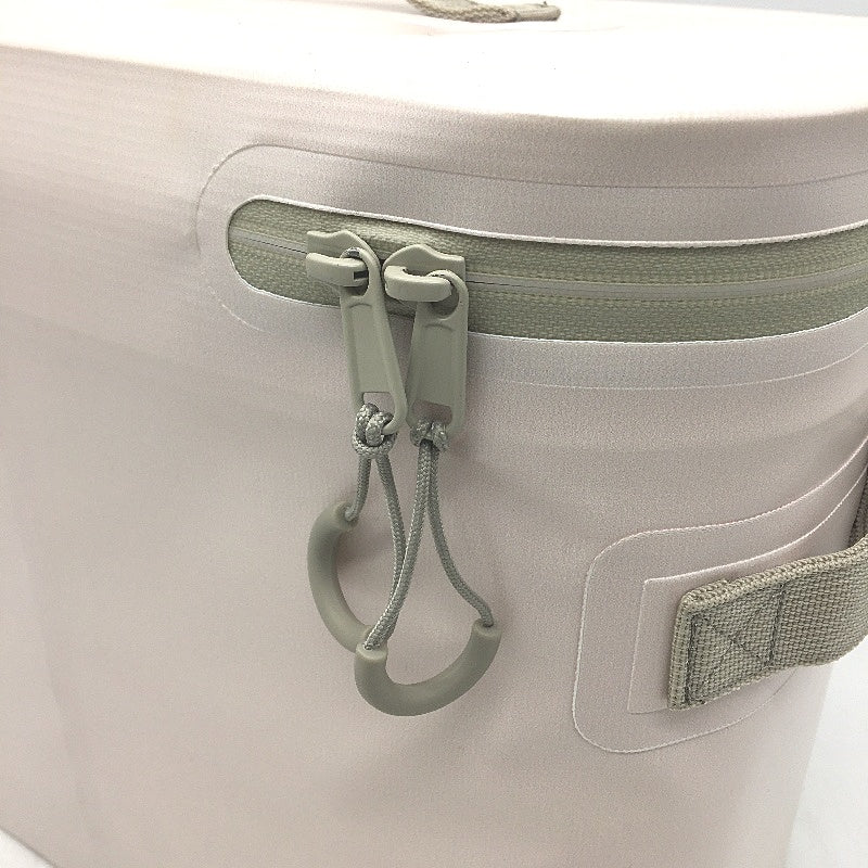 Outdoors Adventurer Water Resistant Insulated Cream 12 Can Cooler Bag & Strap - Image 3