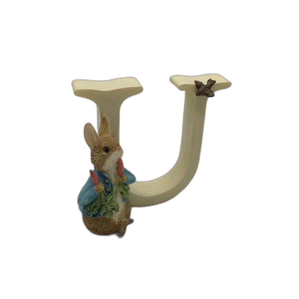 2011 World Of Beatrix Potter Peter Rabbit Radishes Alphabet Letter U Figurine