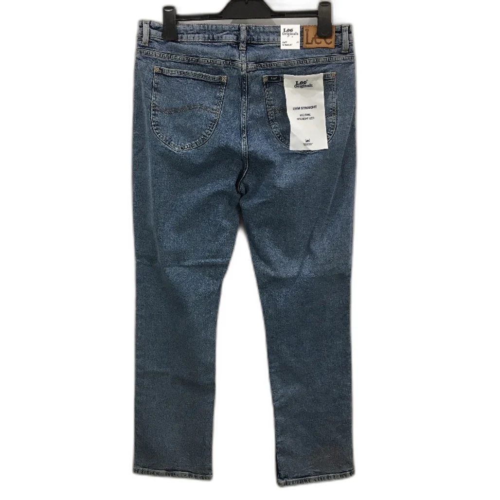 Lee LWM Mid Rise Straight Leg Fade Blue Denim Jeans Ladies Size 16 NEW - Image 2