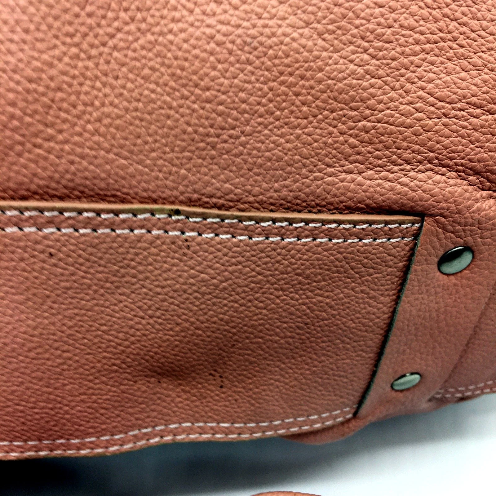 Poppy Green Womens Blush Pink Buckle Feature Leather Shoulder Bag NEW - Image 4