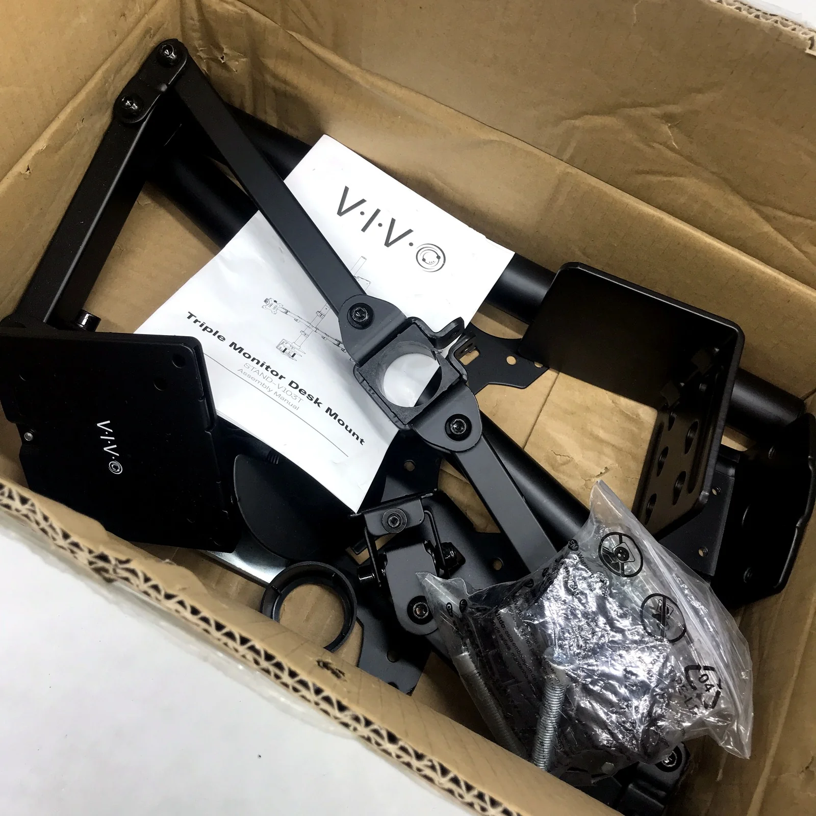 VIVO Adjustable Triple Monitor Desk Mount for Ultrawide Displays Black DEMO - Image 11