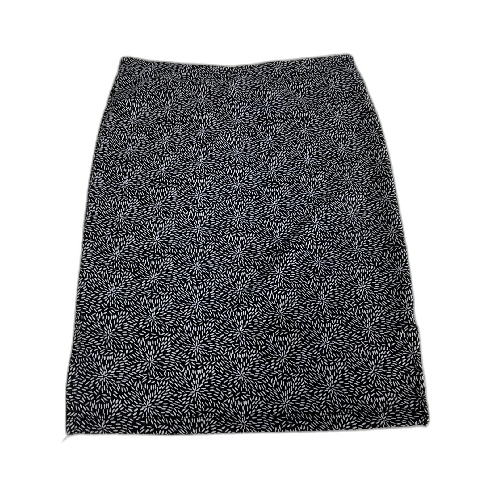 ed.it.ed Floral Print Black and White Skirt for Casual Wear Womens Size 8 - Image 2