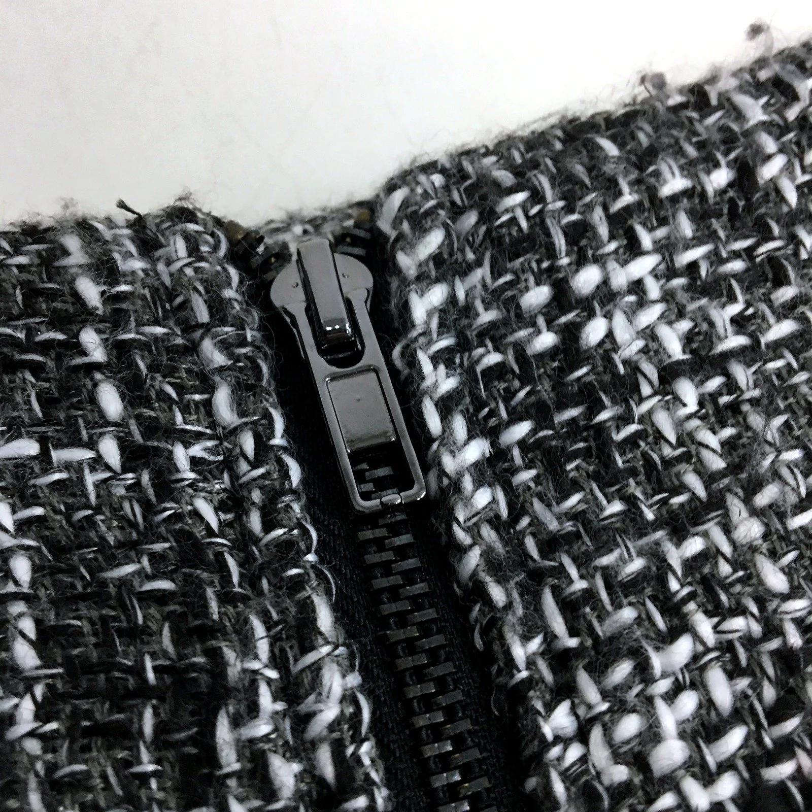 Luvalot Womens Tweed Skirt Black and White Frayed Hem Zipper Detail Size 14 - Image 3