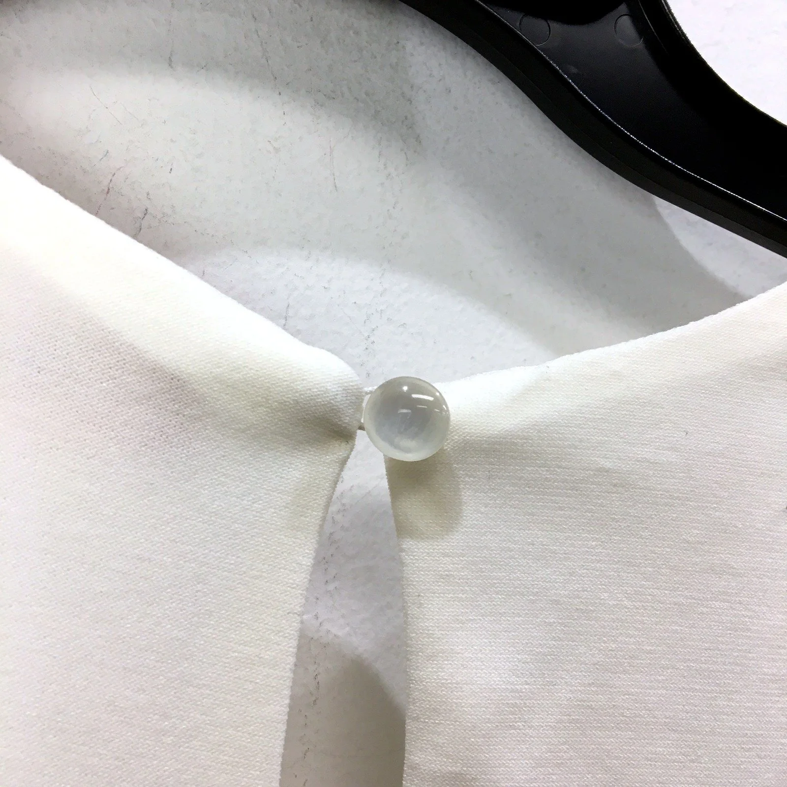Ray Womens Ruffled Blouse Soft Comfortable 100% Polyester White Size Medium - Image 3