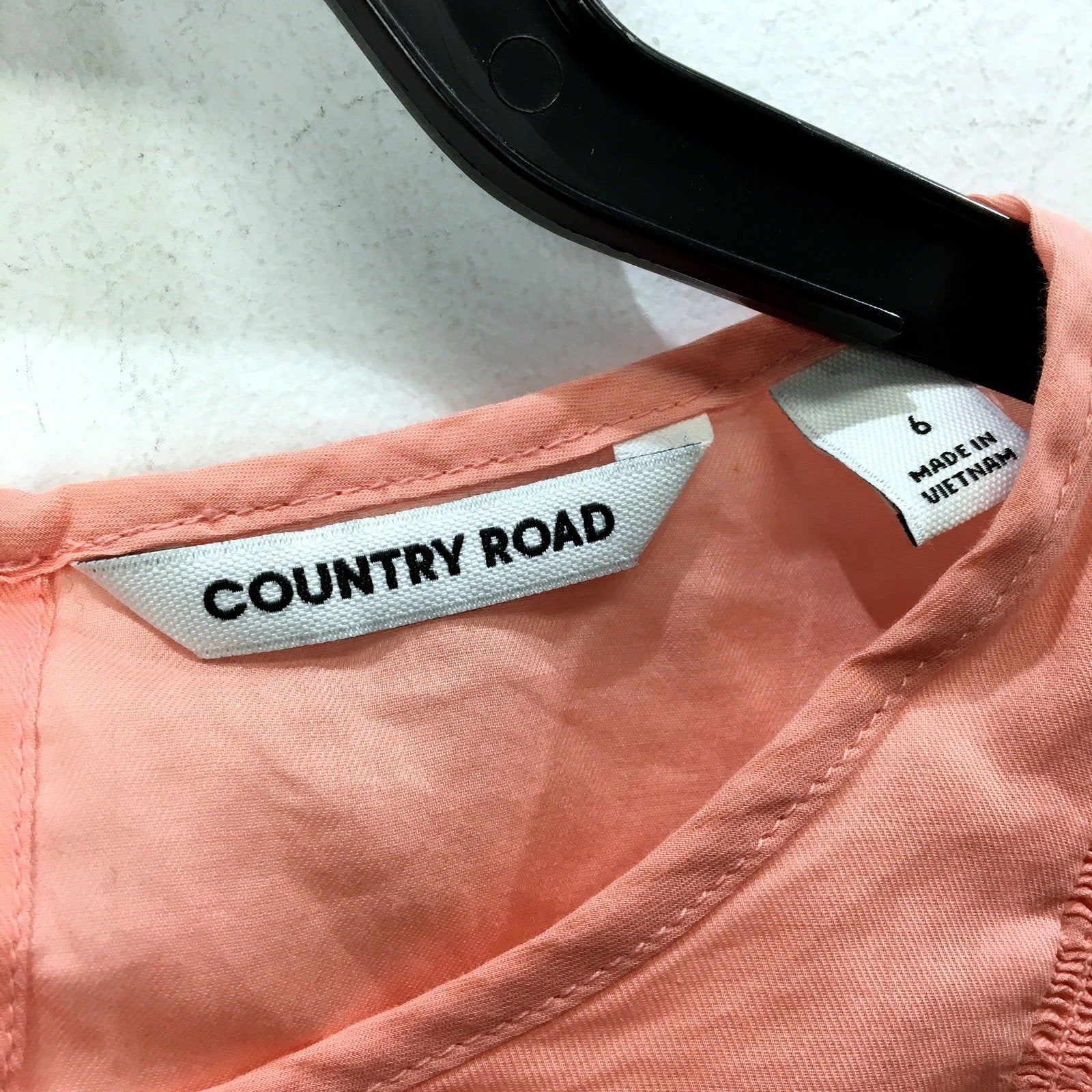 Womens Country Road Smocked Cotton Blouse in Coral, Size 6 - Image 5