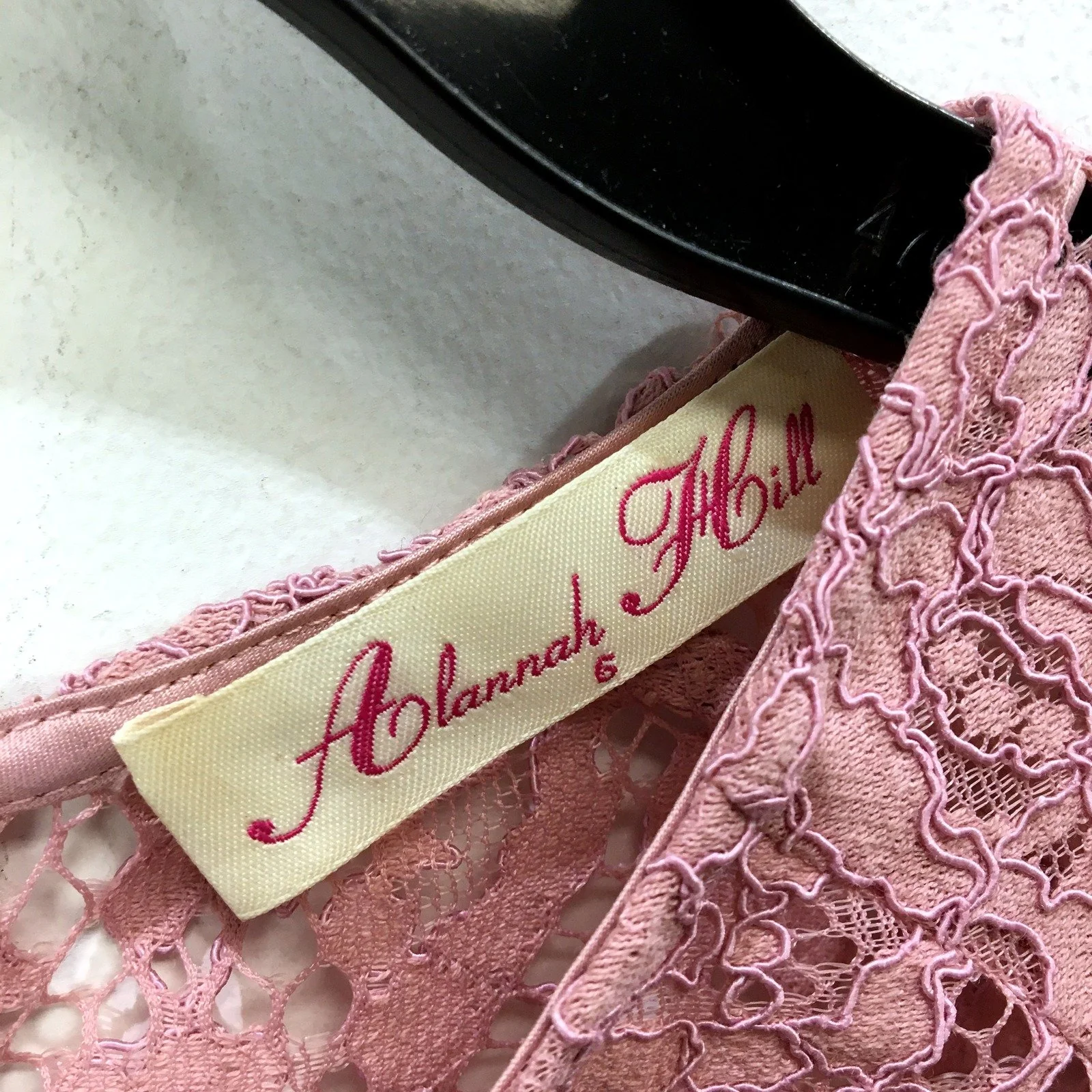 Womens Alannah Hill Lace Blouse in Pink & Burgundy, Size 6 - Image 4