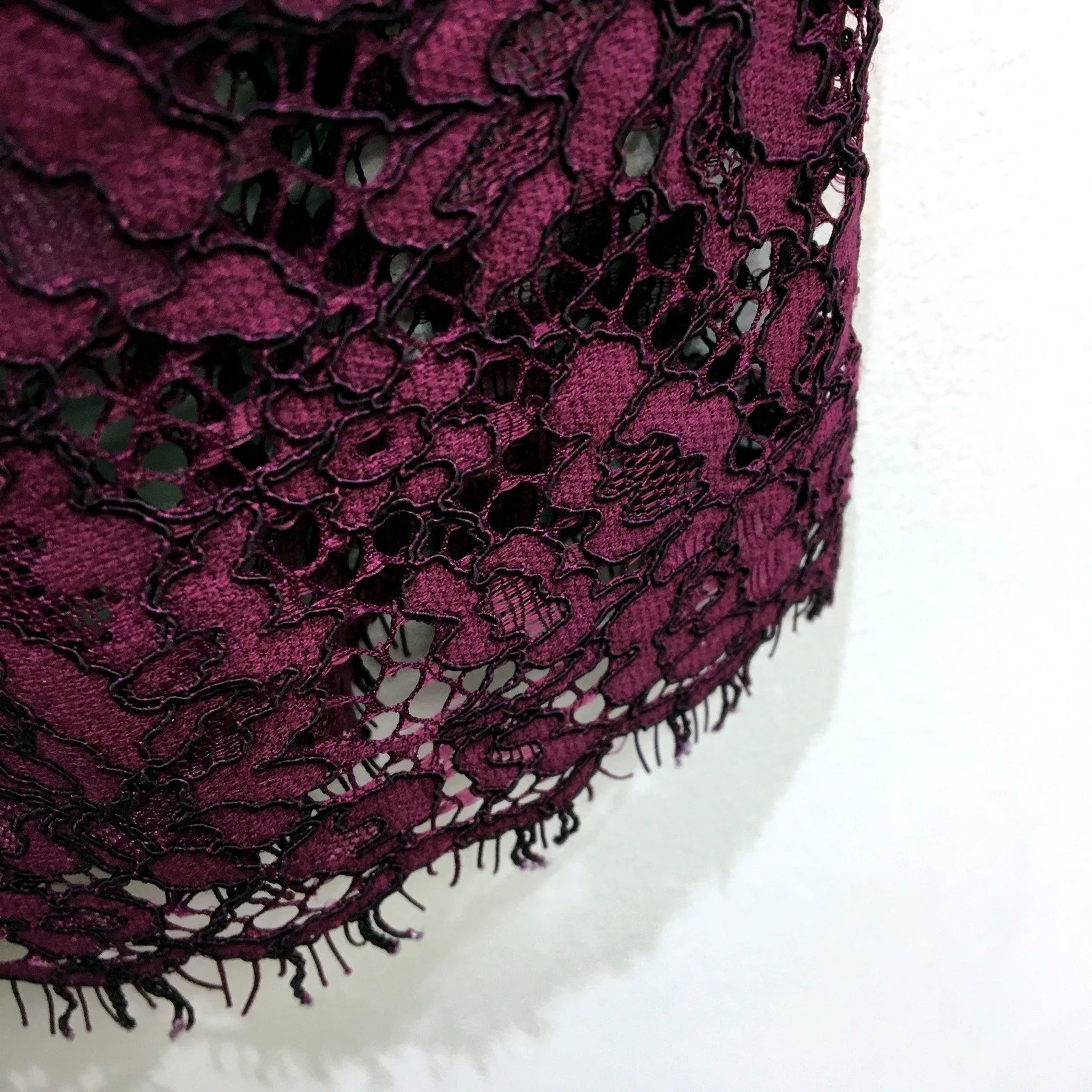 Womens Alannah Hill Lace Blouse in Pink & Burgundy, Size 6 - Image 6