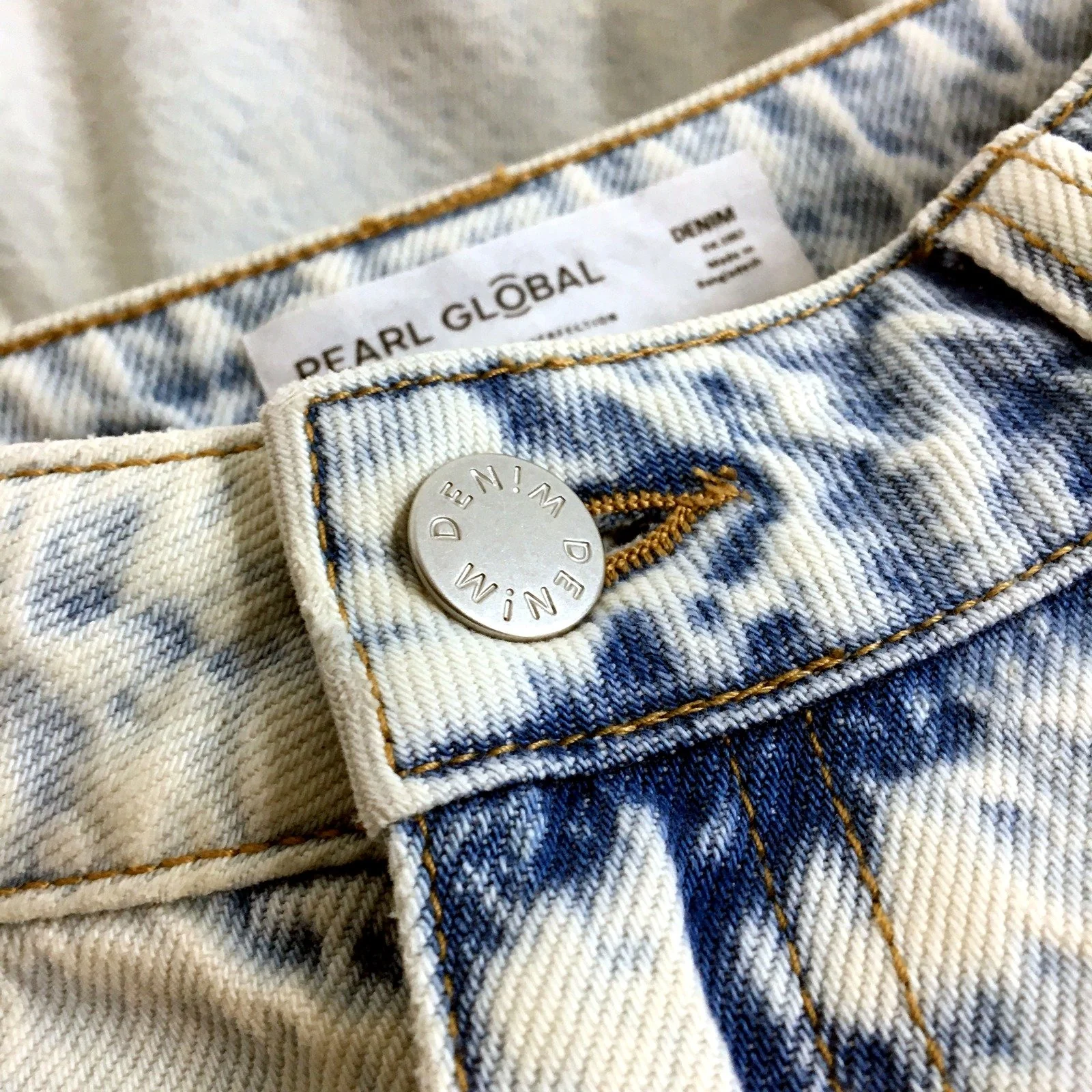 Pearl Global Unisex Wide Leg High Waisted Denim Jeans Light Wash Size Small - Image 4