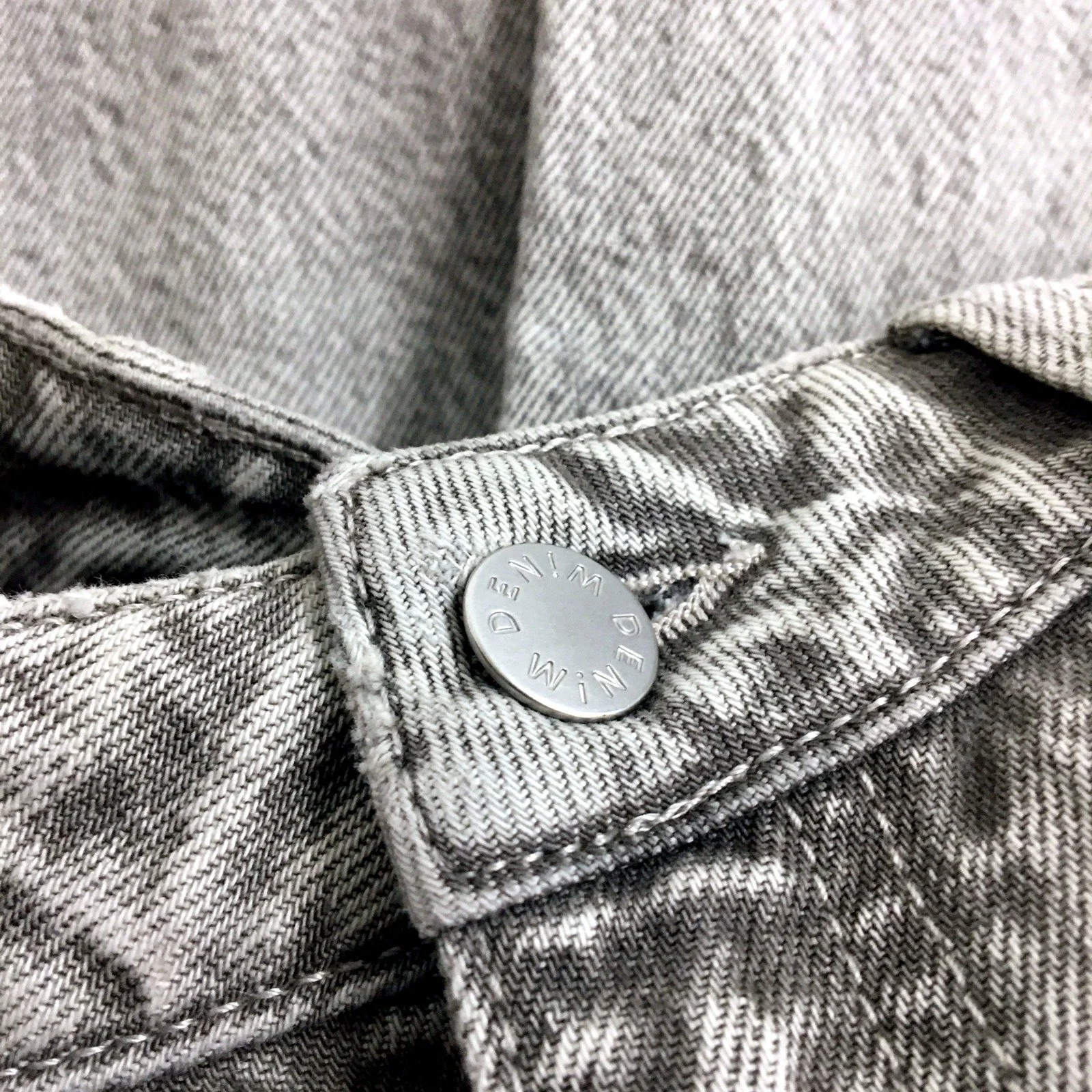 Pearl Wide Leg Jeans Unisex Global Wide Leg Gray Jeans for Small 29 Waist Size - Image 4