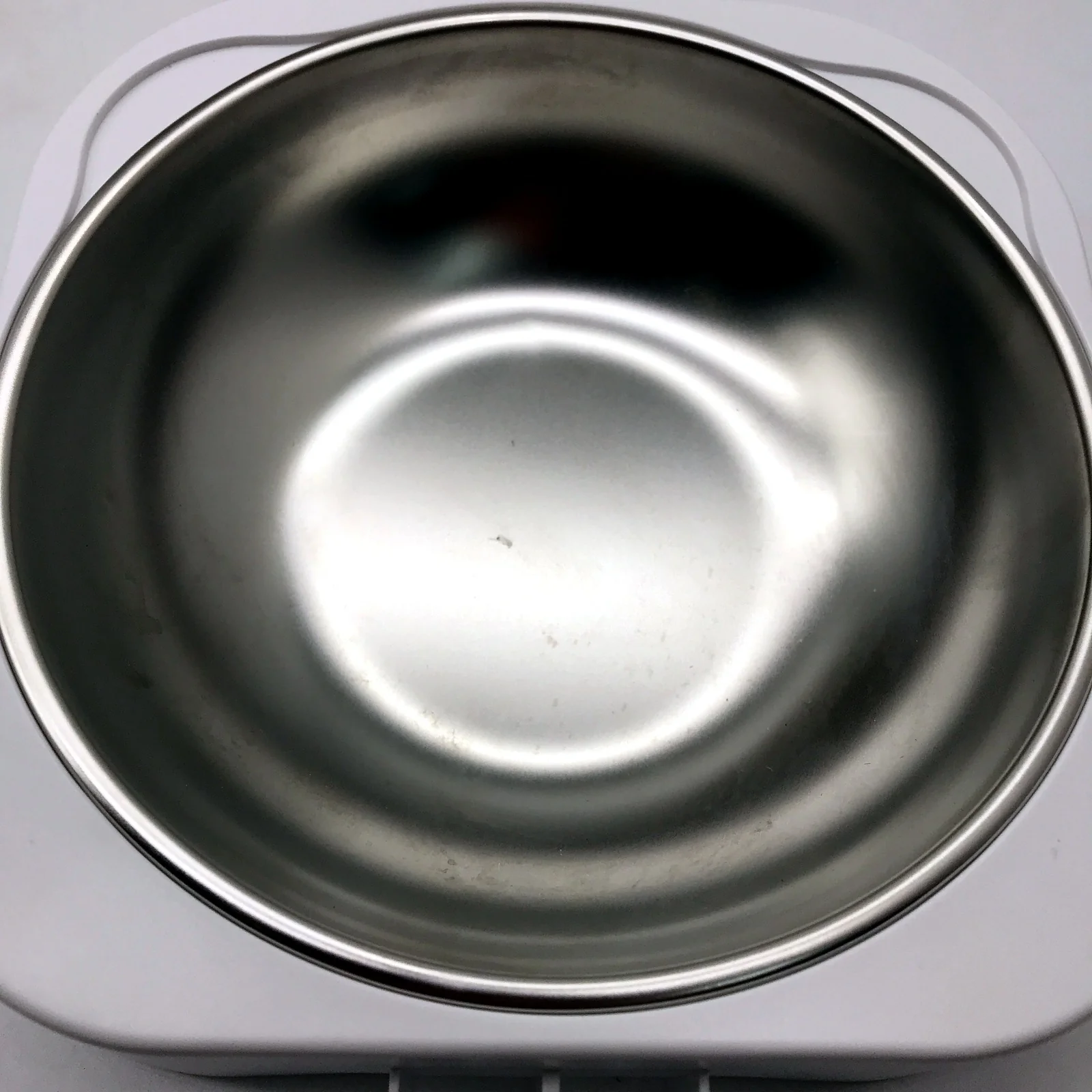 Frienhund Automatic Feeders White-100W Acrylonitrile Butadiene Styrene - Image 12