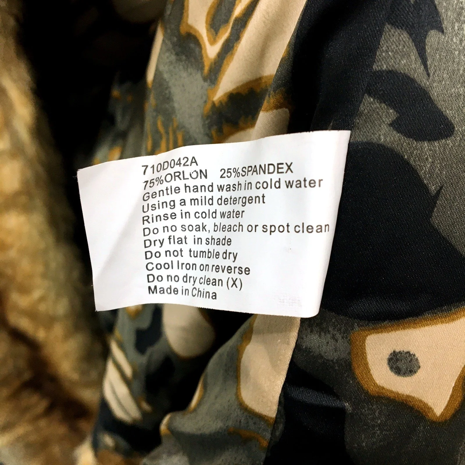 Charlie Brown Womens Faux Fur Coat Warm Comfortable Tan/Brown Size 10 NEW - Image 3