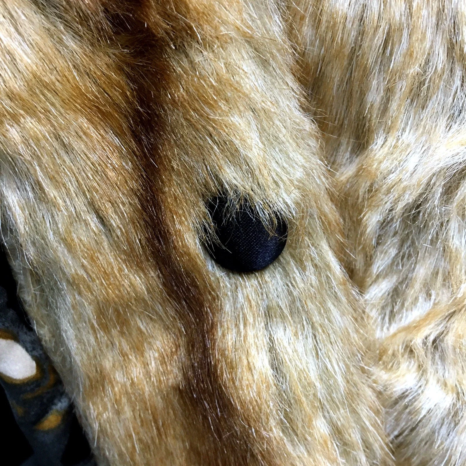Charlie Brown Womens Faux Fur Coat Warm Comfortable Tan/Brown Size 10 NEW - Image 5