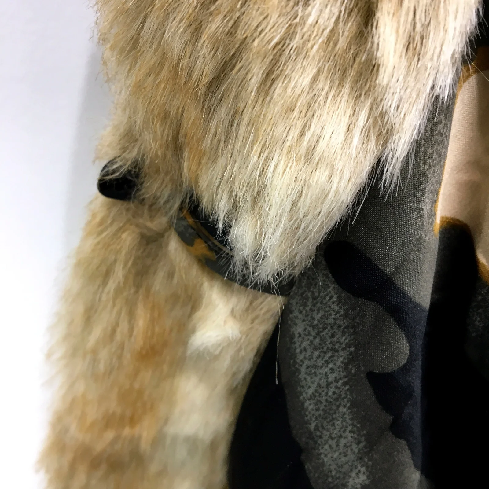 Charlie Brown Womens Faux Fur Coat Warm Comfortable Tan/Brown Size 10 NEW - Image 8