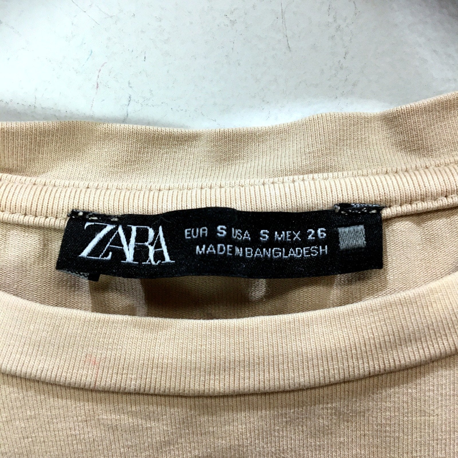 Zara Womens Cropped T-Shirt Cropped Beige T-Shirt - Soft, Comfortable Fit, Size - Image 3