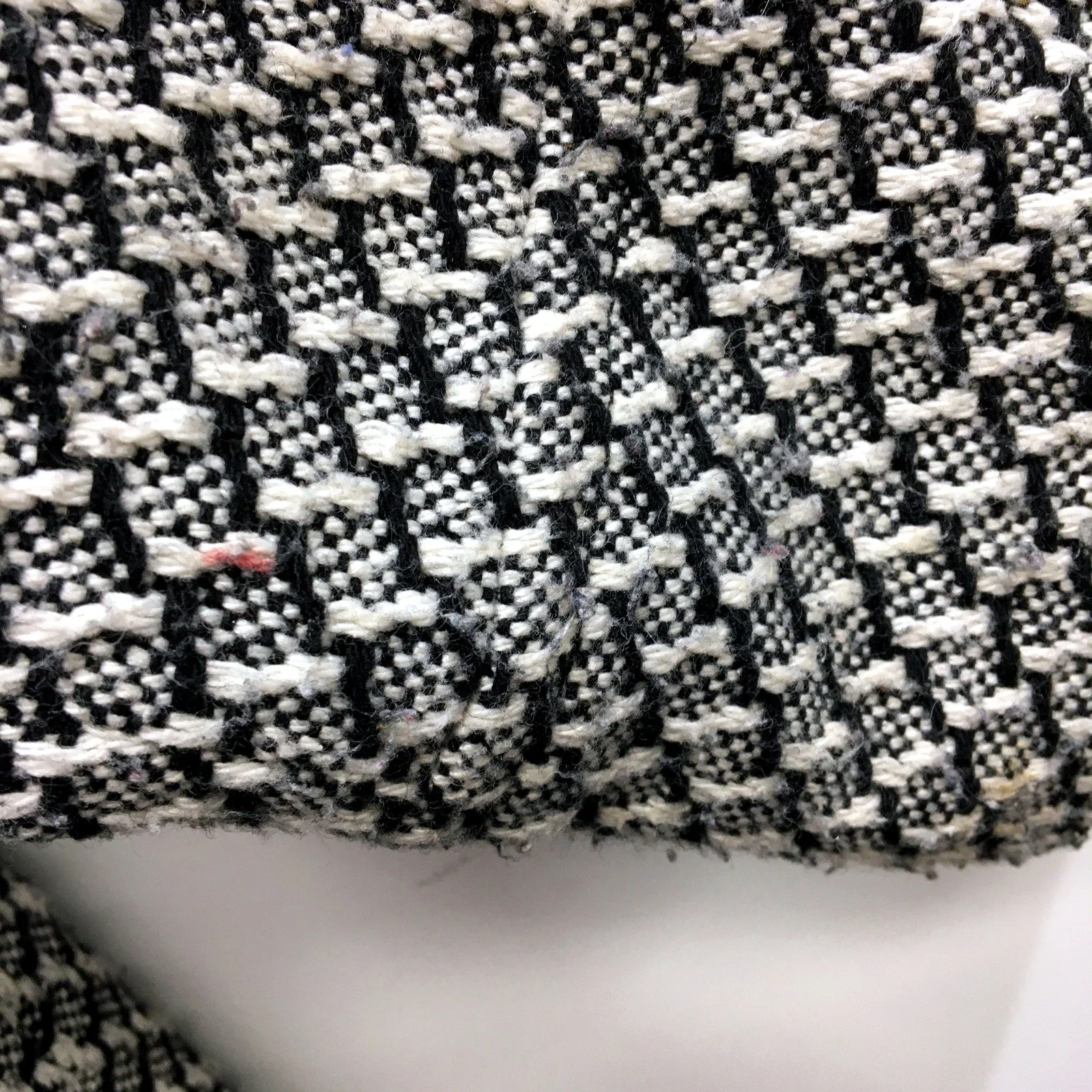 Rockmans Womens Wool Jacket Textured Pullover Sweater Black and White Size 12 - Image 6
