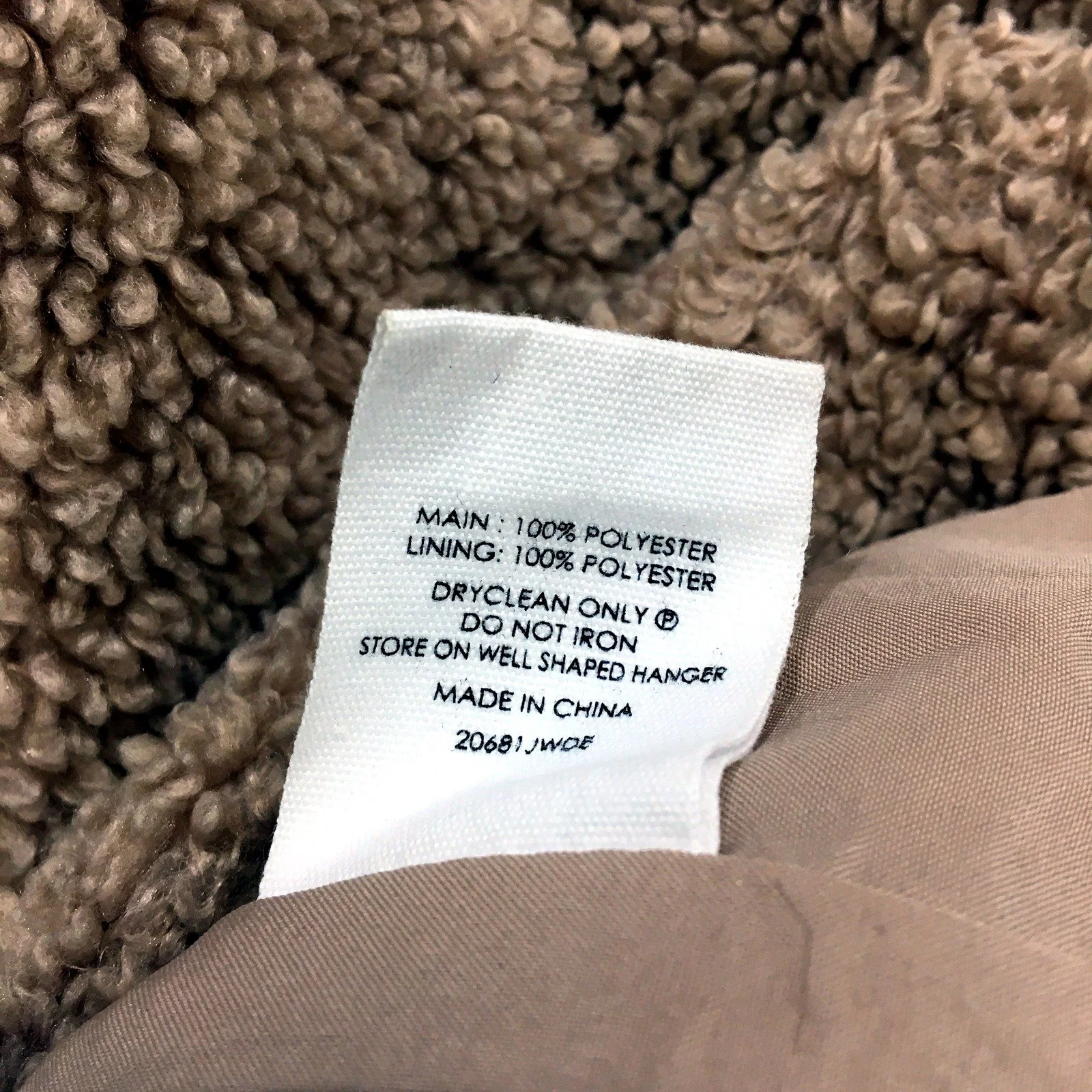 Decjuba Unisex Teddy Coat in Plush Beige Oversized Soft Cozy Jacket Size S - Image 3