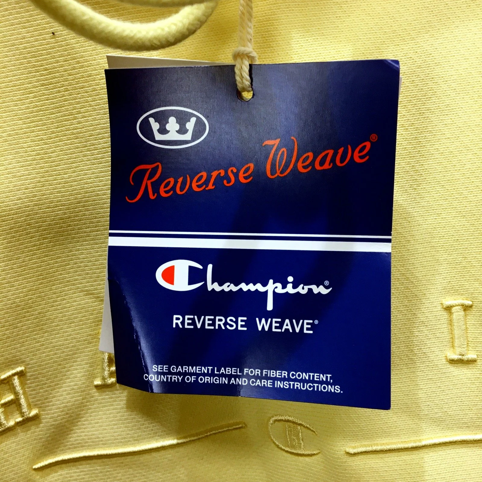 Champion Mens Reverse Weave Pullover Hoodie in Post Yellow, Size L NEW - Image 5