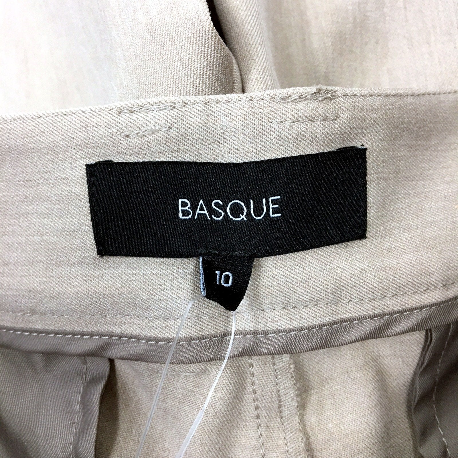 Basque Womens Pleated Front Cotton Dress Pants Beige Slacks Size 10 NEW - Image 3