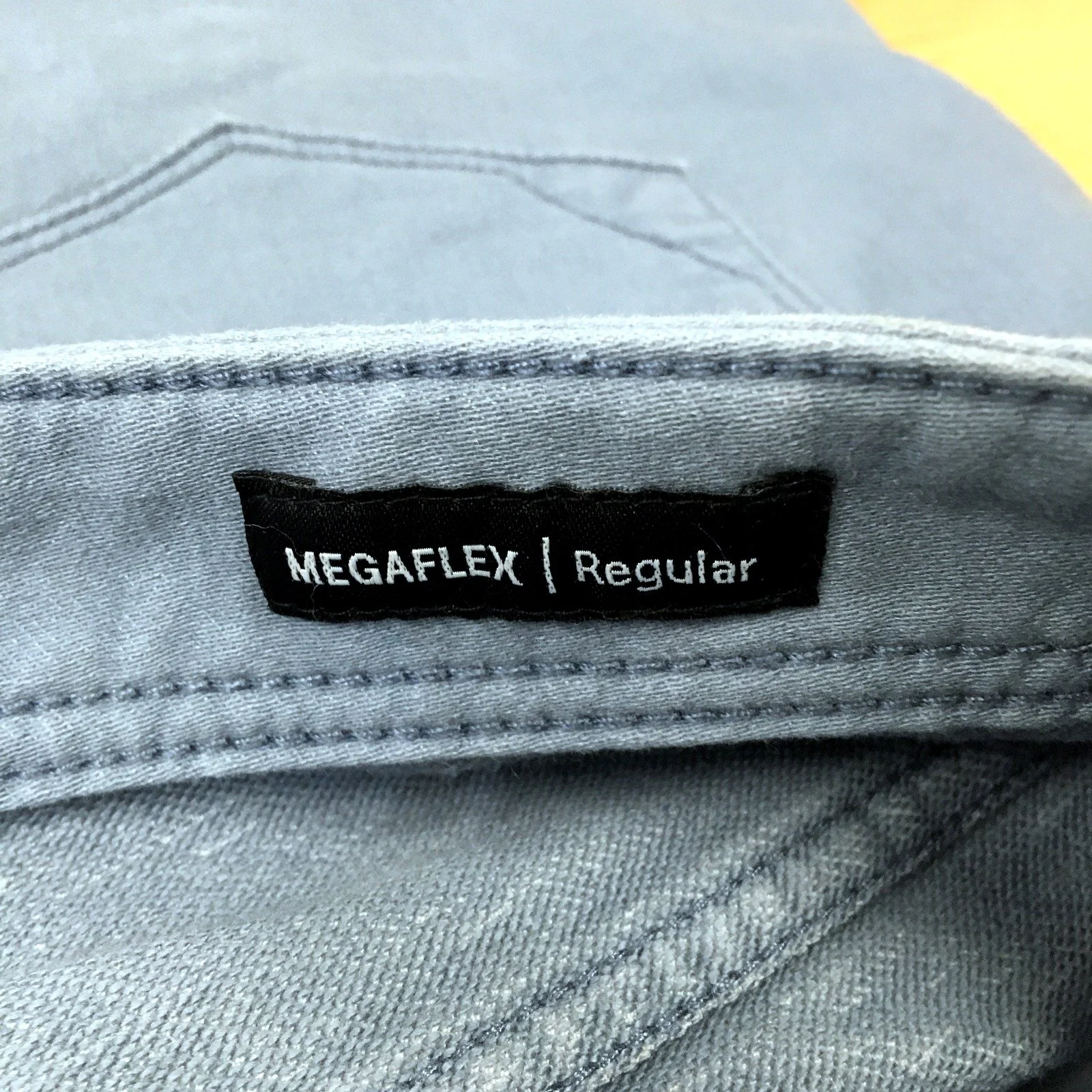 Just Jeans Mens Blue Denim Shorts with Elastic Waist, Comfortable Size 34 NEW - Image 3