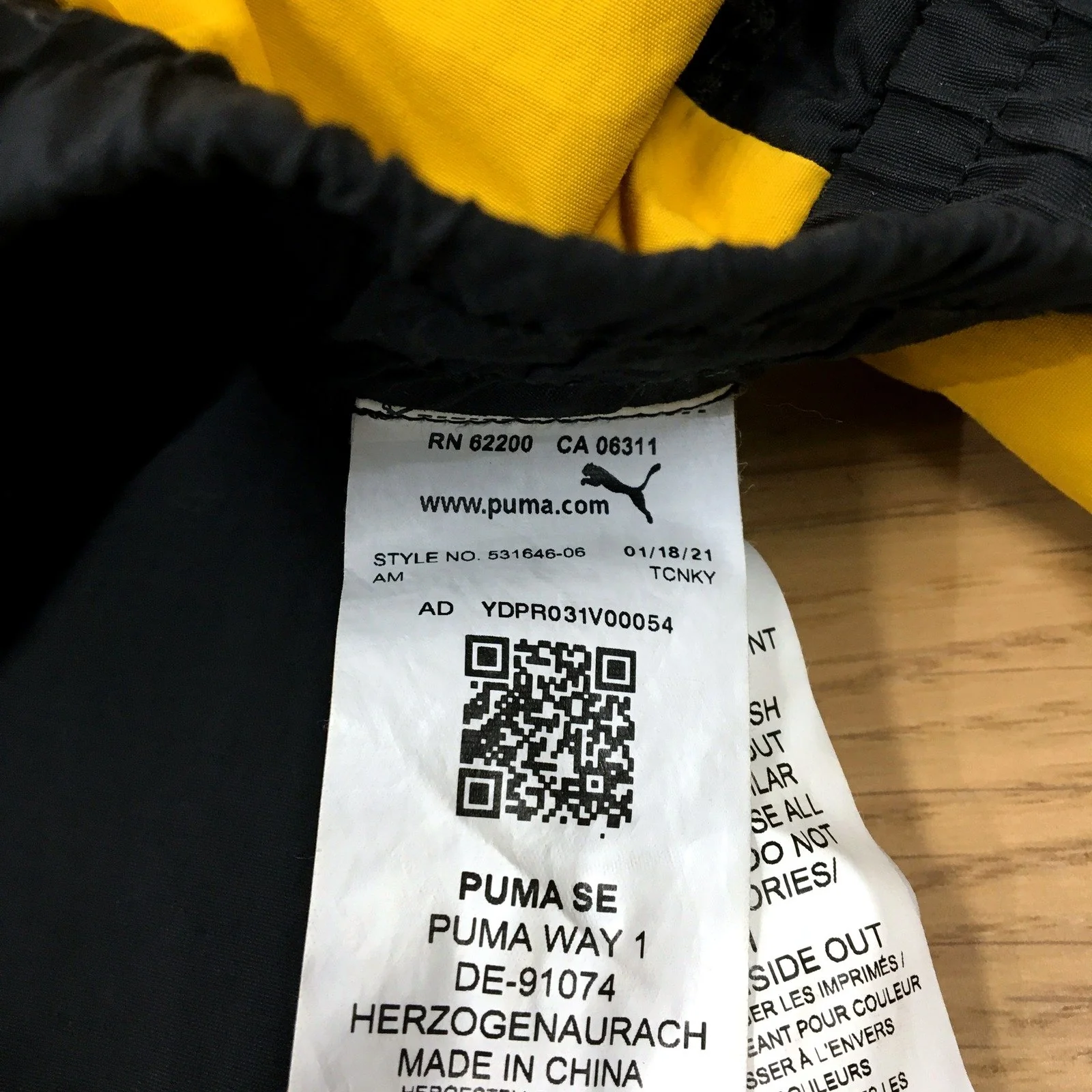 Puma Mens Reflective Sweatpants Black and Yellow with Drawstring Waist Size L - Image 3