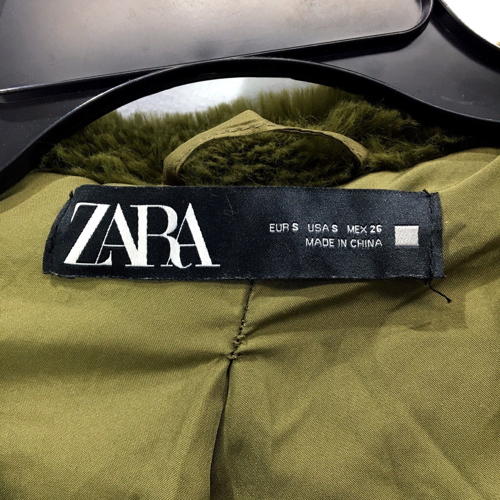 Zara Womens Faux Fur Jacket Faux Fur Hooded Jacket in Olive Green, Small Size - Image 4