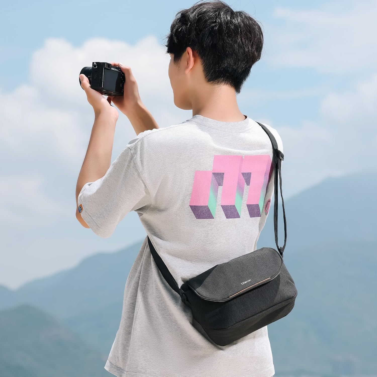 ULANZI Professional Crossbody Camera Bag SLR/DSLR Photography Case 9 x 4.5 NEW - Image 8