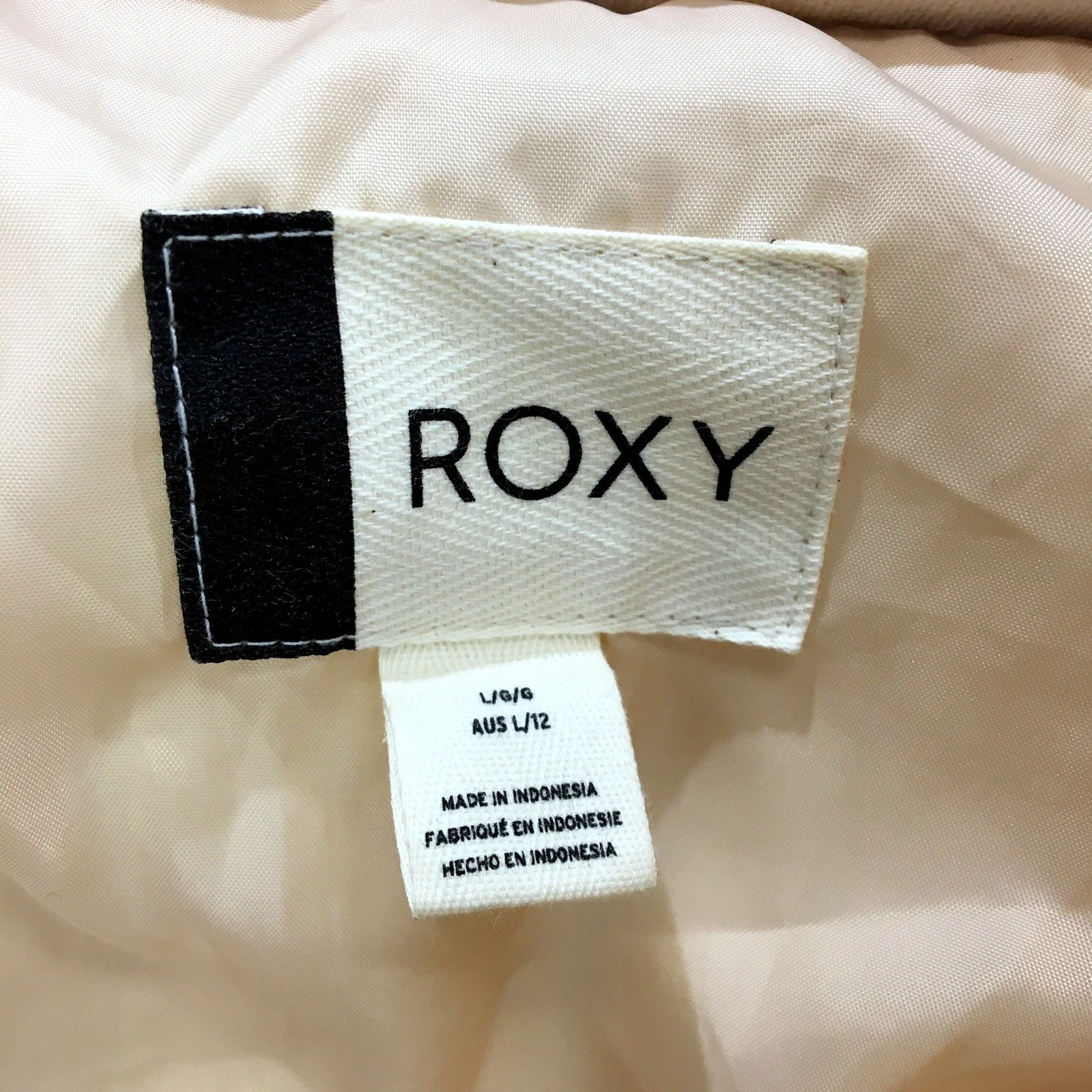 Roxy Womens Quilted Puffer Jacket Beige Lightweight Warm Casual Outerwear Size - Image 4