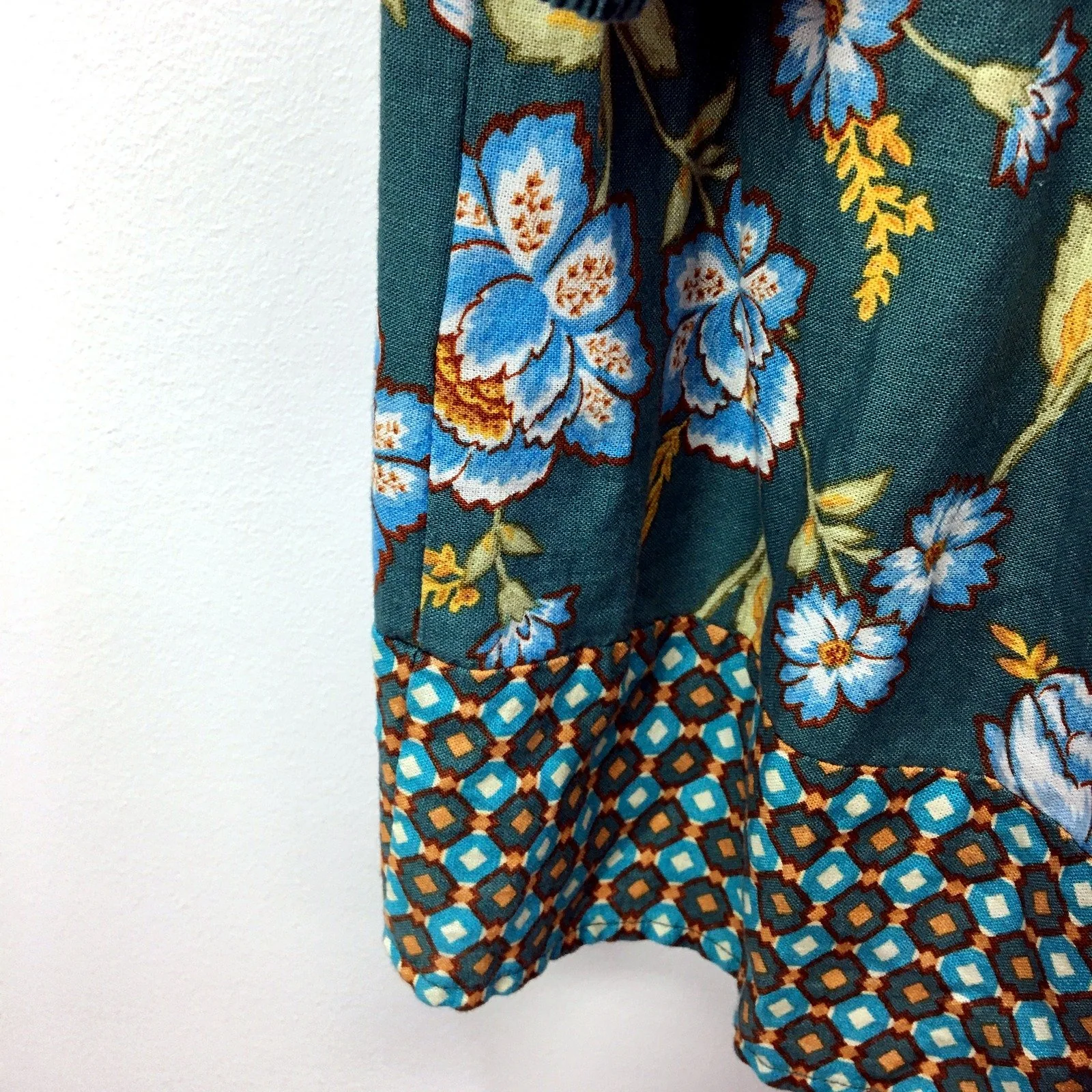 Sportsgirl Womens Floral Midi Dress Puff Sleeve Lightweight Multi Color NEW - Image 3