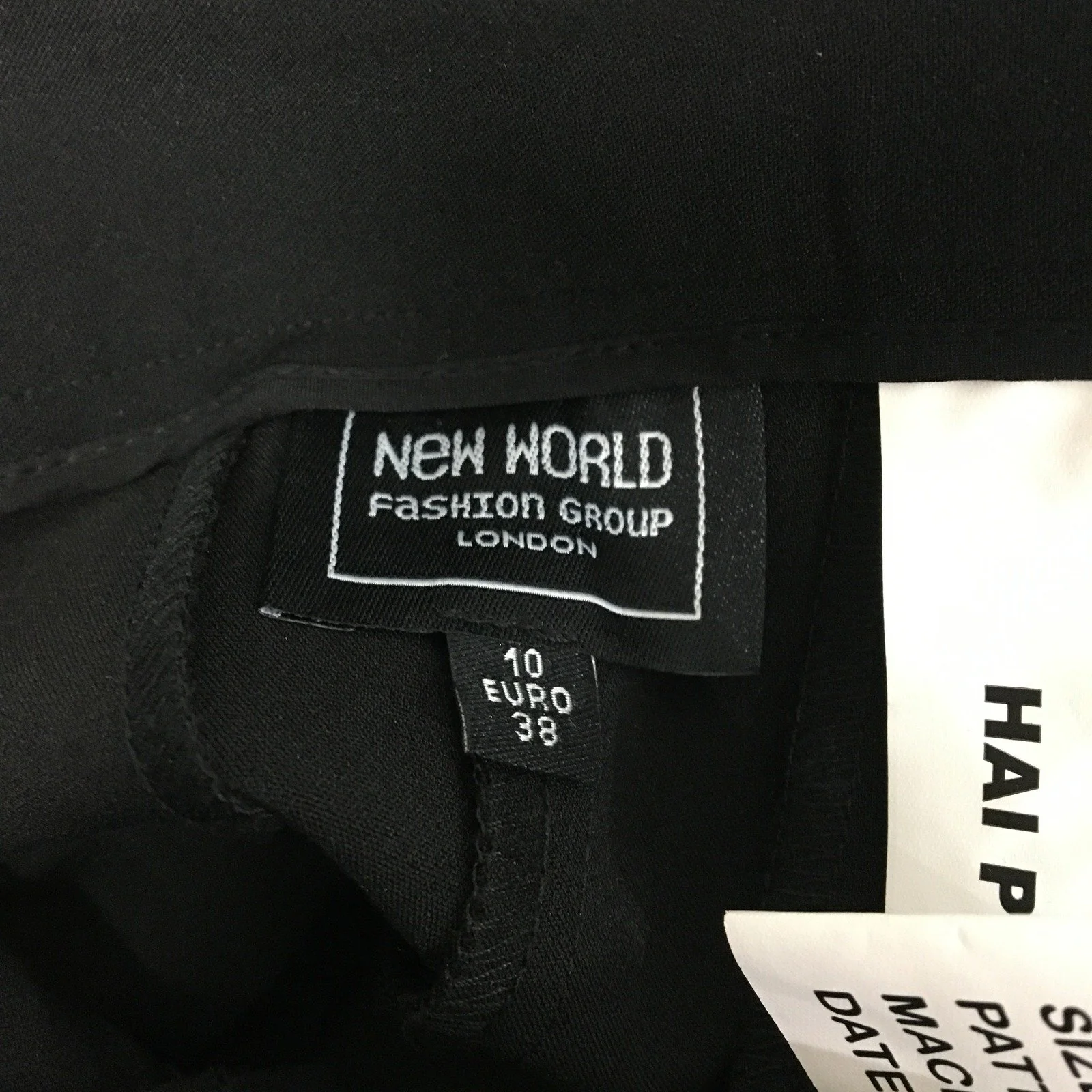 World Fashion Group Straight Leg Pants Women's Black Size 10 NEW - Image 4