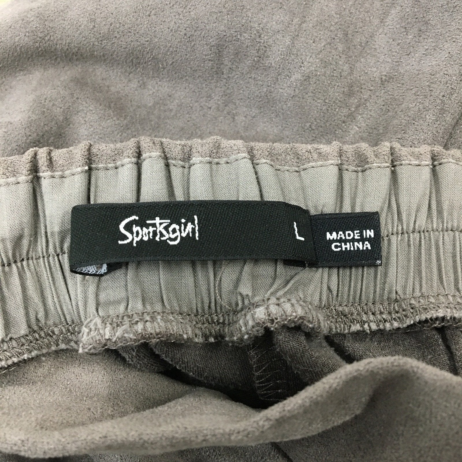 Sportsgirl Women's Elastic Waist Shorts with Pockets Casual Comfortable Gray - Image 4